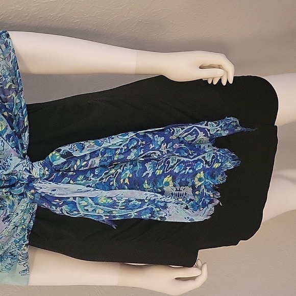 3/$30 TARGET Aqua Floral Gauze Summer Cover-up Shawl Wrap - Picture 4 of 10